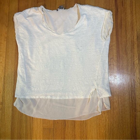 Vince Tops - Vince  Lace  Overlay Blouse Size short sleeve L Womens (a3